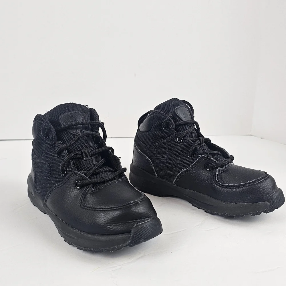 BOYS' TODDLER NIKE MANOA LEATHER BOOTS Sz 10C Lugged Rubber Sole‎